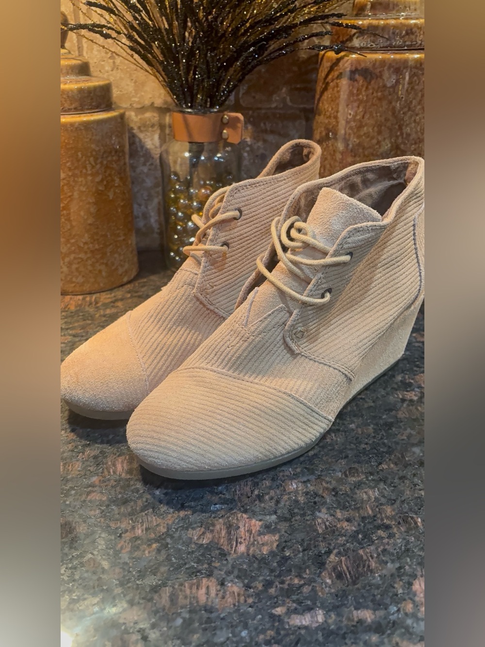 TOMS Tan Corduroy Suede Chukka Wedge Booties Women's 8.5